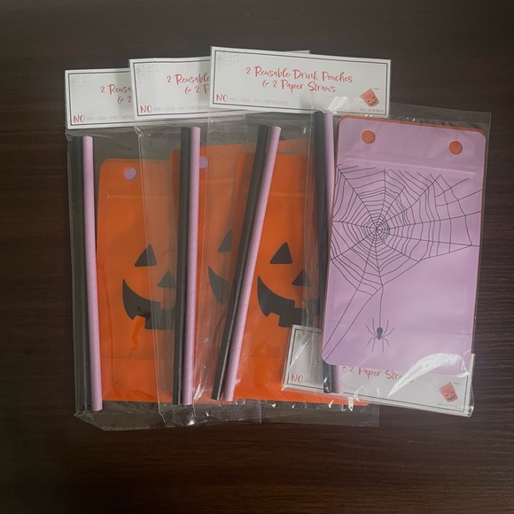 Bundle of 8 Halloween cocktail party drink pouches and paper straws pumpkin - Picture 2 of 2